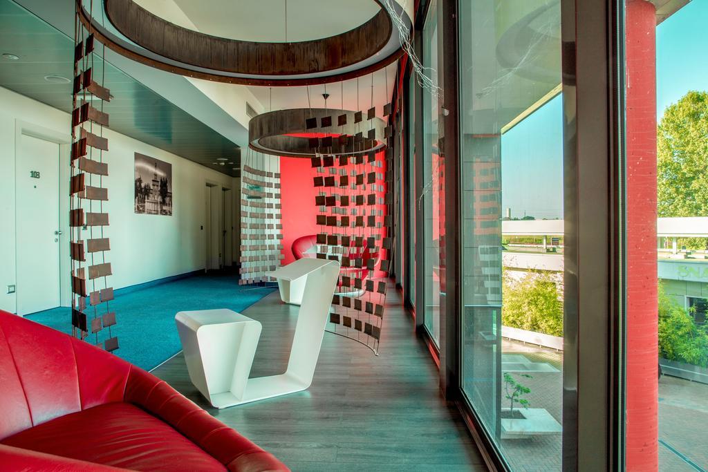 Phi Hotel Milano Baranzate Exterior foto